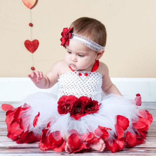 7 Cute Birthday Dresses for Baby Girl on her First Birthday - Mompreneur Circle