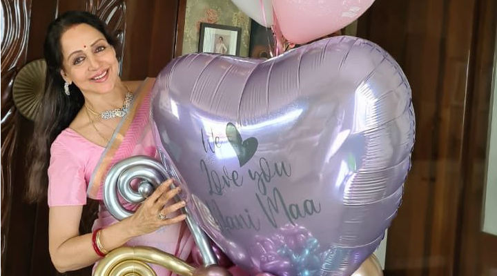 Hema Malini gives fans a glimpse of birthday celebration & shares a video to thank them; Says ‘I am humbled’