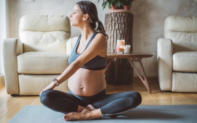 How to take care of your fitness during pregnancy? Is it safe to continue your prenatal workout routine?