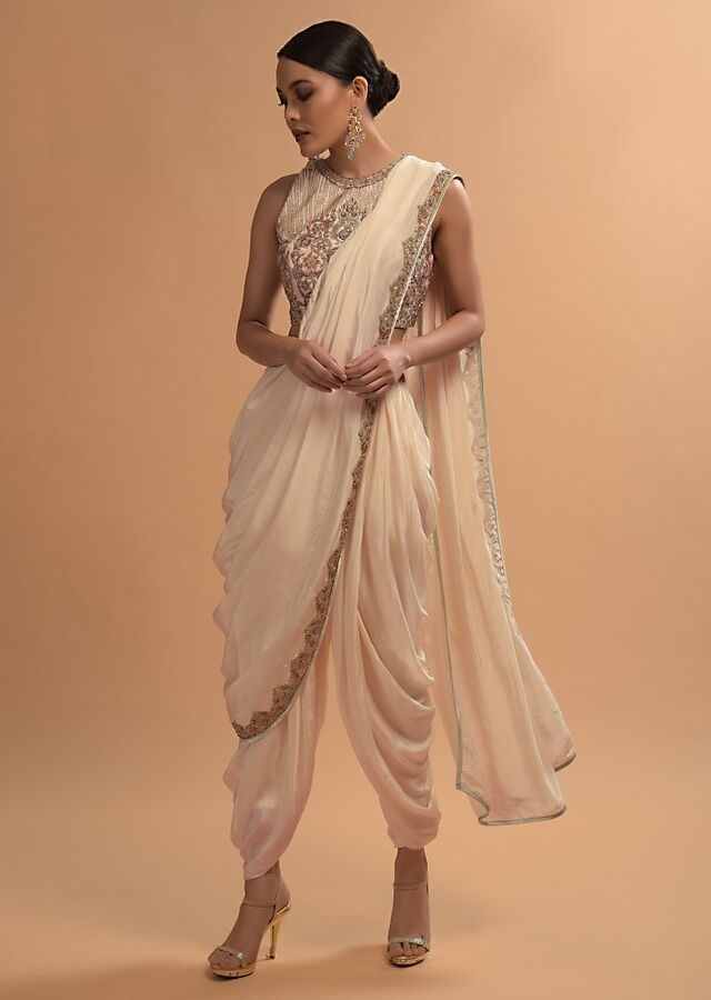 Top 20 Modern Ways Saree Draping Styles to Look Different & Beautiful