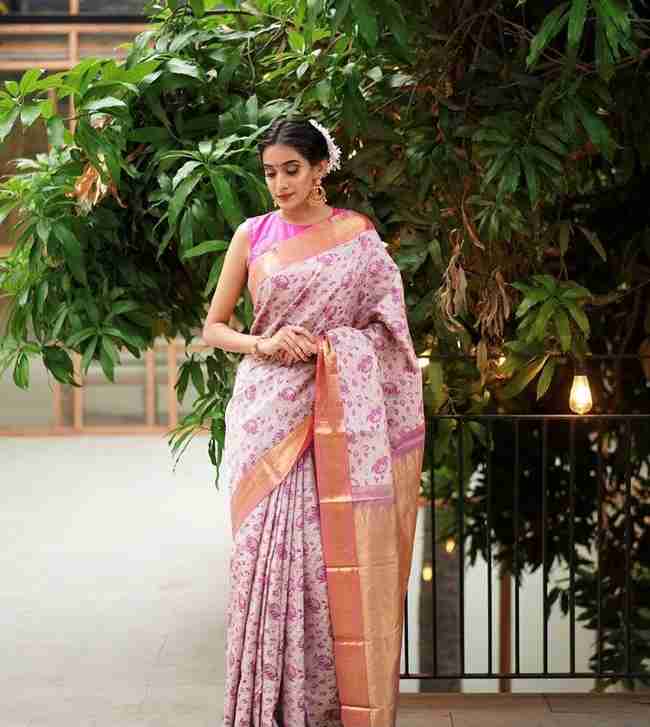 12 Best and Different Saree Draping Styles To Try For Weddings And Parties  | Saree draping styles, Different saree draping styles, Modern saree