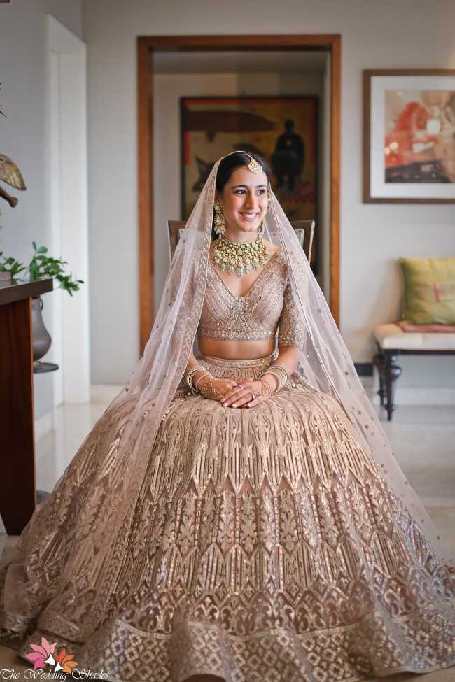 Designer lehenga choli dress on rent for wedding reception in Mohali |  RentPeLelo