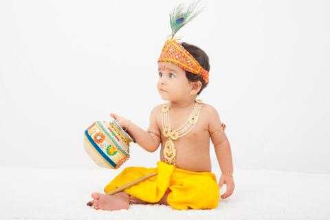 7 Tips for Dressing Your Baby as Lord Krishna